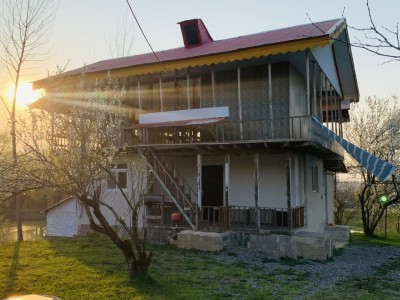 ویلای حیاط دار زیبا در رشت