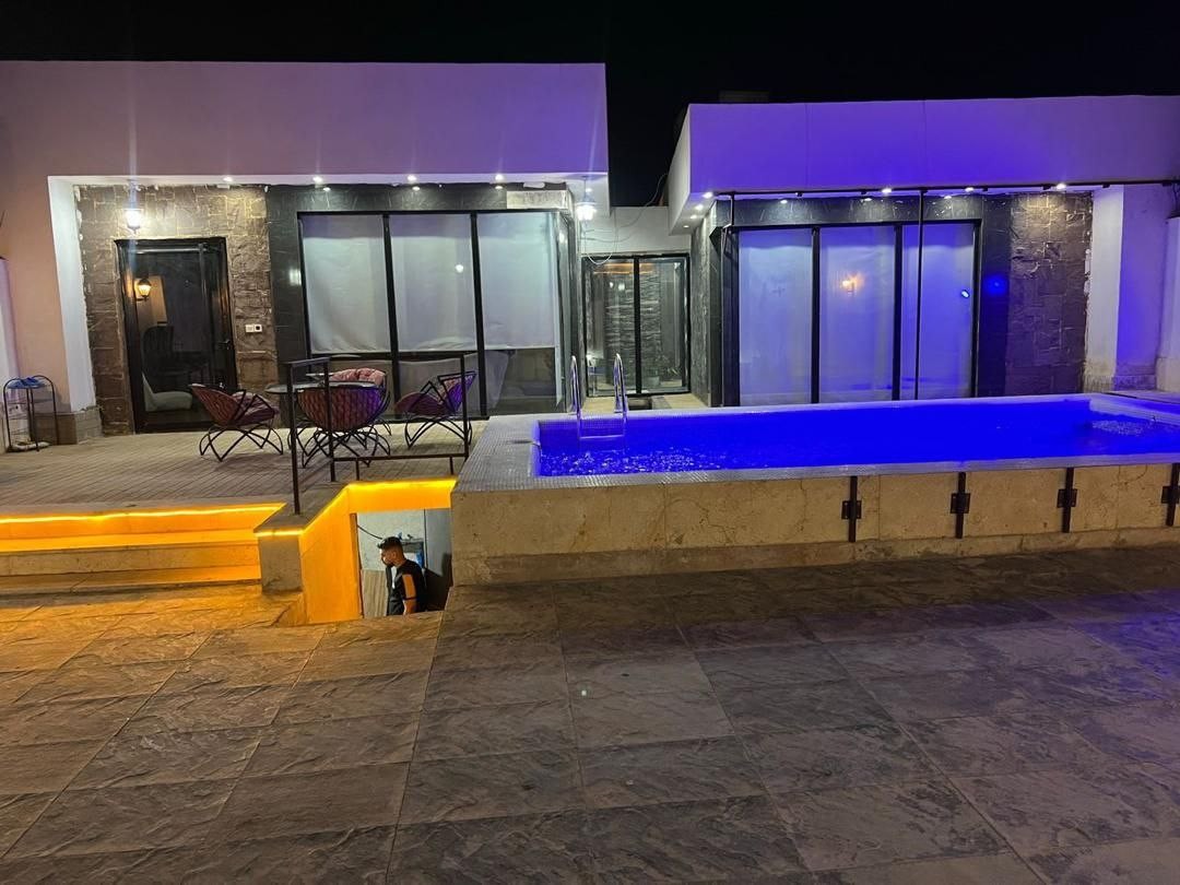 نمای ساختمان