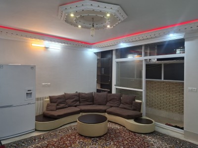 واحد آپارتمانی یک خوابه "مرکز شهر چهارباغ"