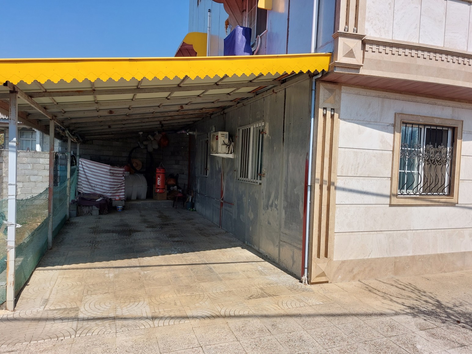 ورودی اقامتگاه ورودی اقامتگاه