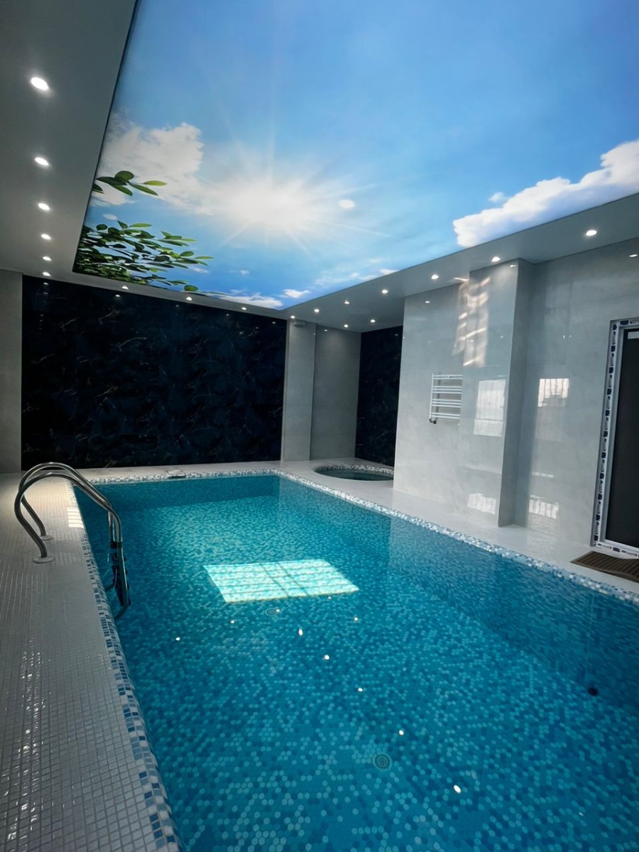 استخر استخر