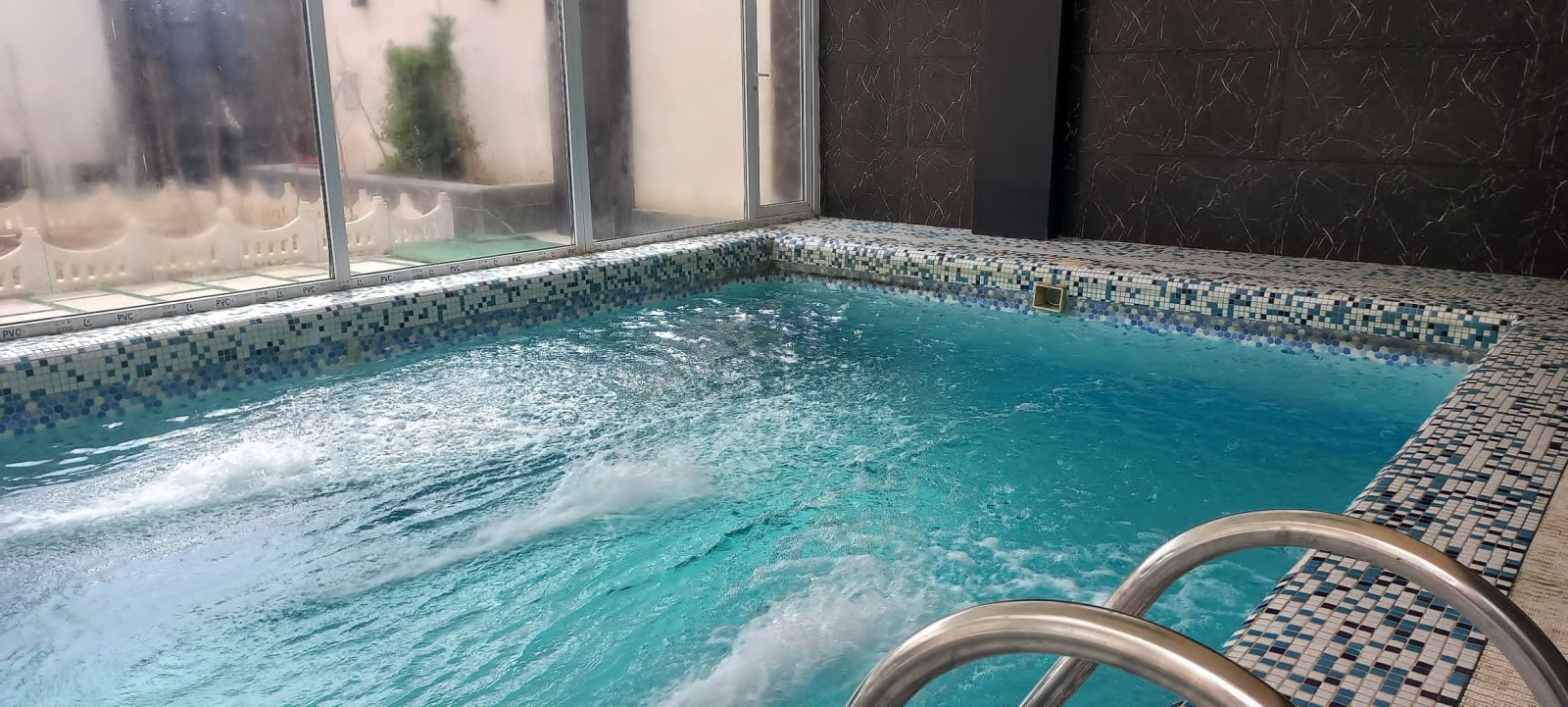 استخر