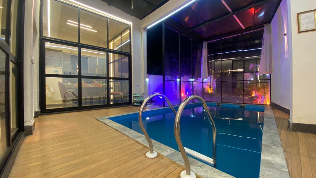 استخر استخر