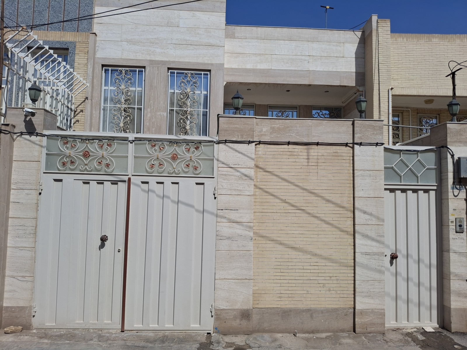 نمای ساختمان