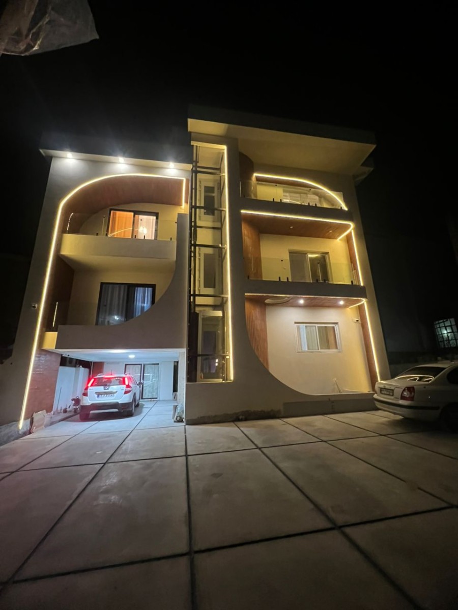 نمای ساختمان