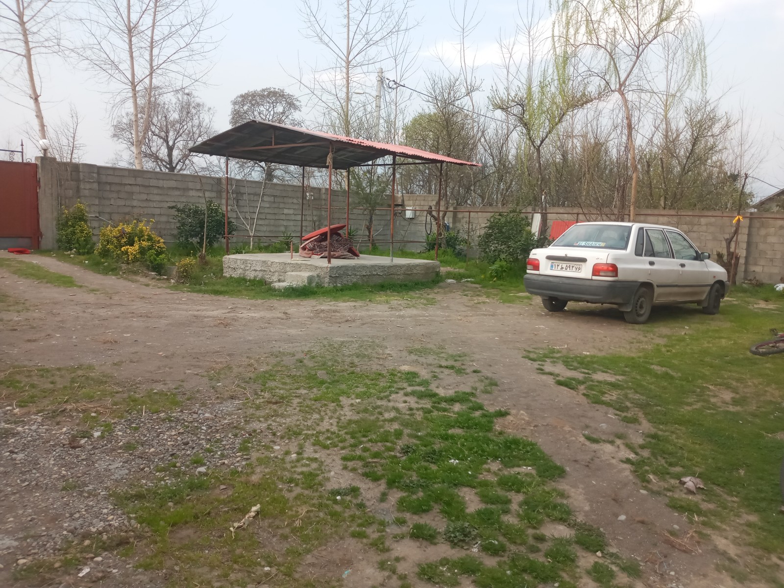 حیاط