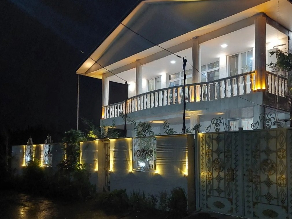 نمای ساختمان