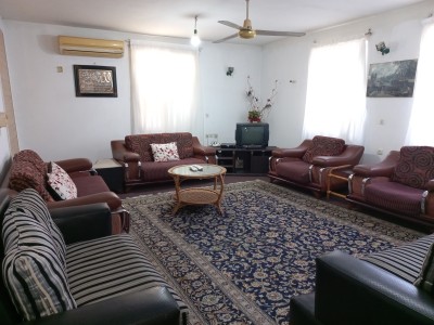 ویلای حیاط دار "خانه ی ما"