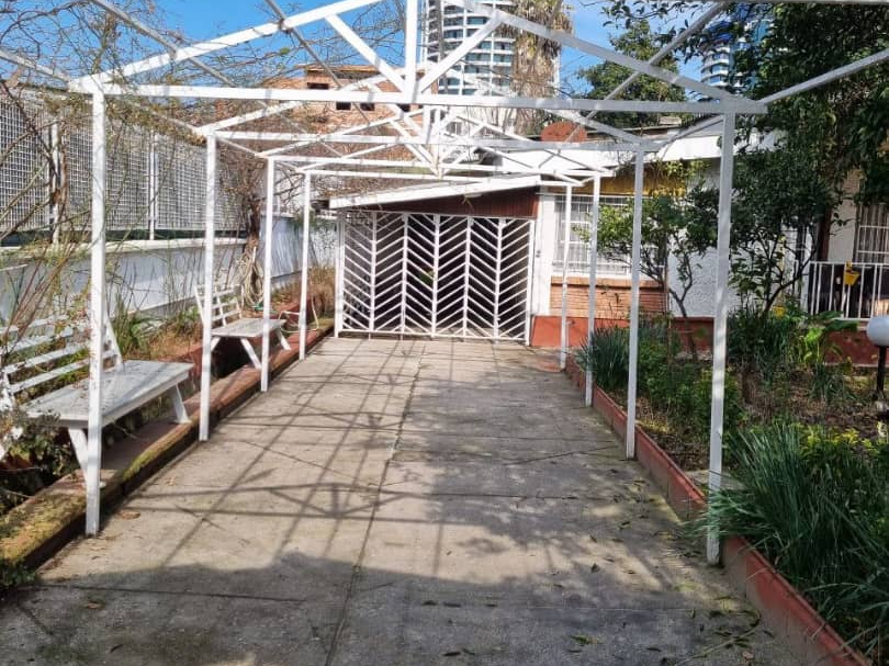 نمای ساختمان