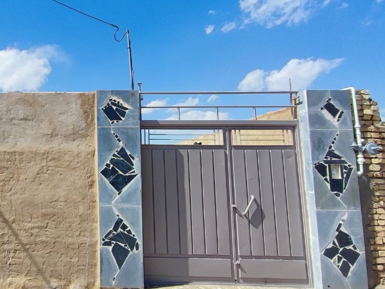 ورودی اقامتگاه ورودی اقامتگاه