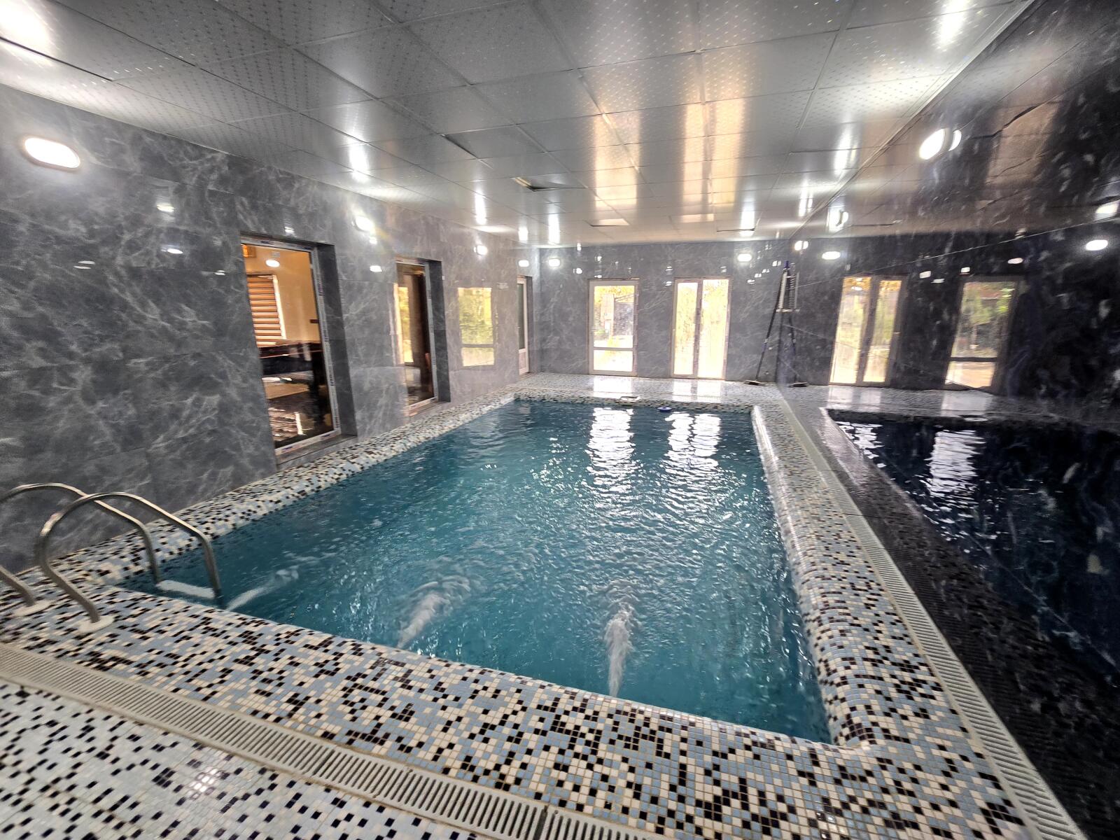 استخر استخر