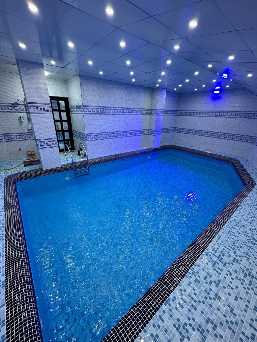 استخر استخر