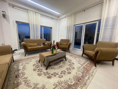 ویلای حیاط دار "گوراب تولم"