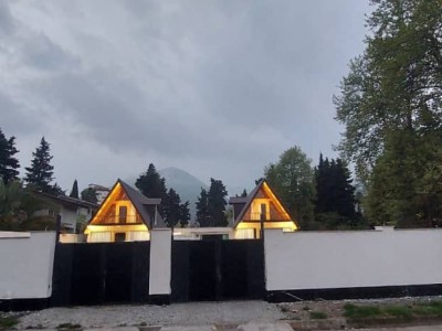 کلبه سوئیسی آقایی "شماره ۱" در رامسر