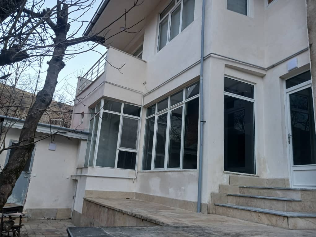نمای ساختمان