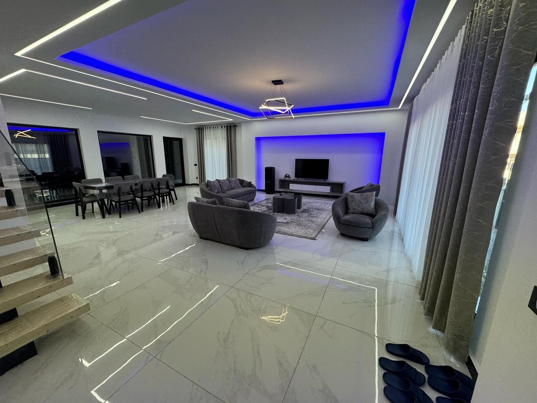 اتاق پذیرایی اتاق پذیرایی