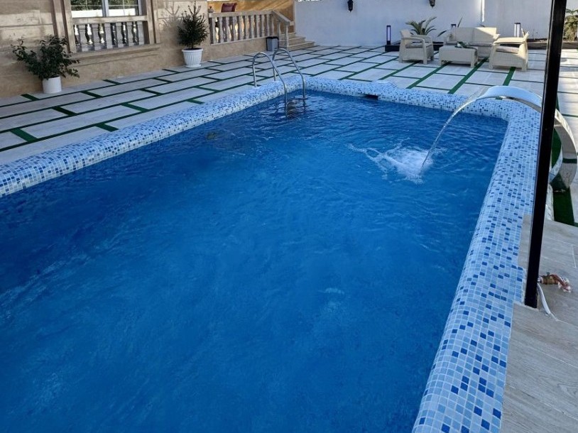 استخر استخر