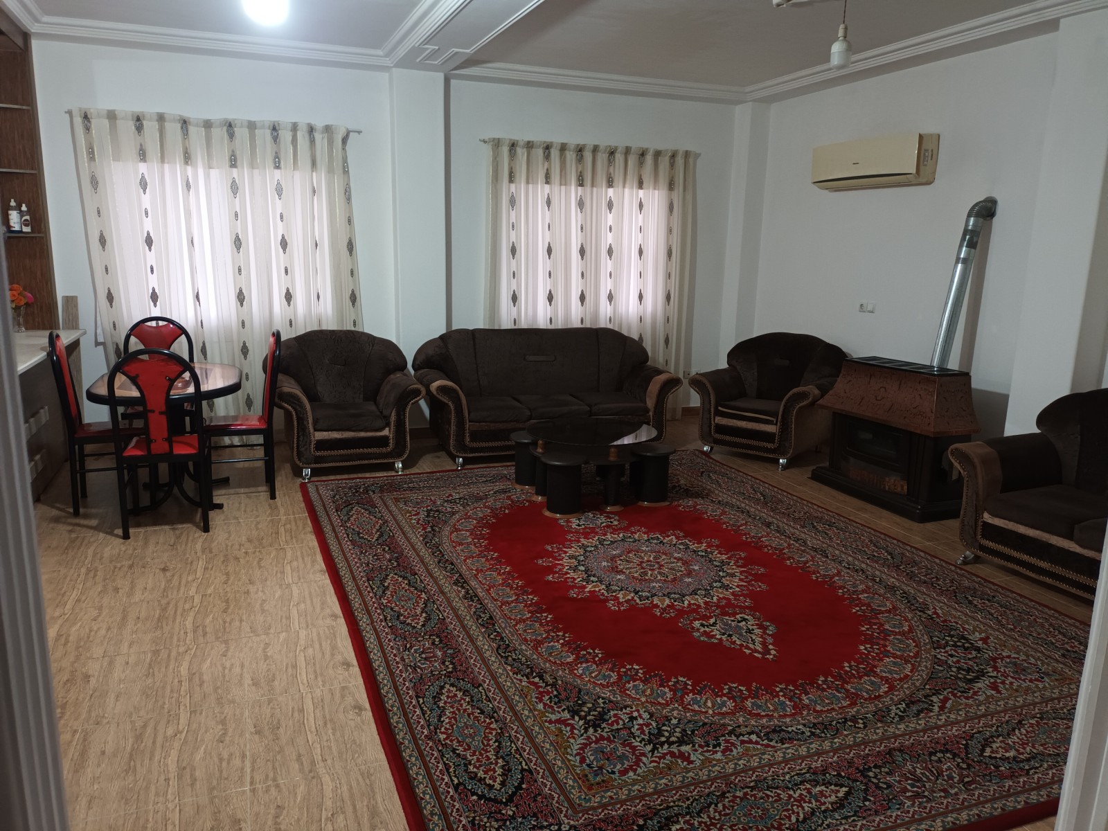 اتاق پذیرایی