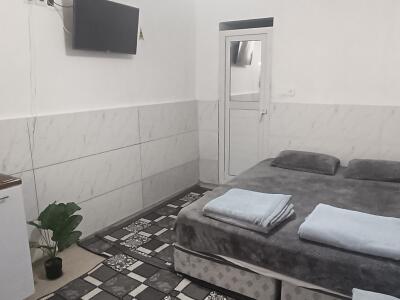 سوئیت تمیز مرکز خرید درگهان