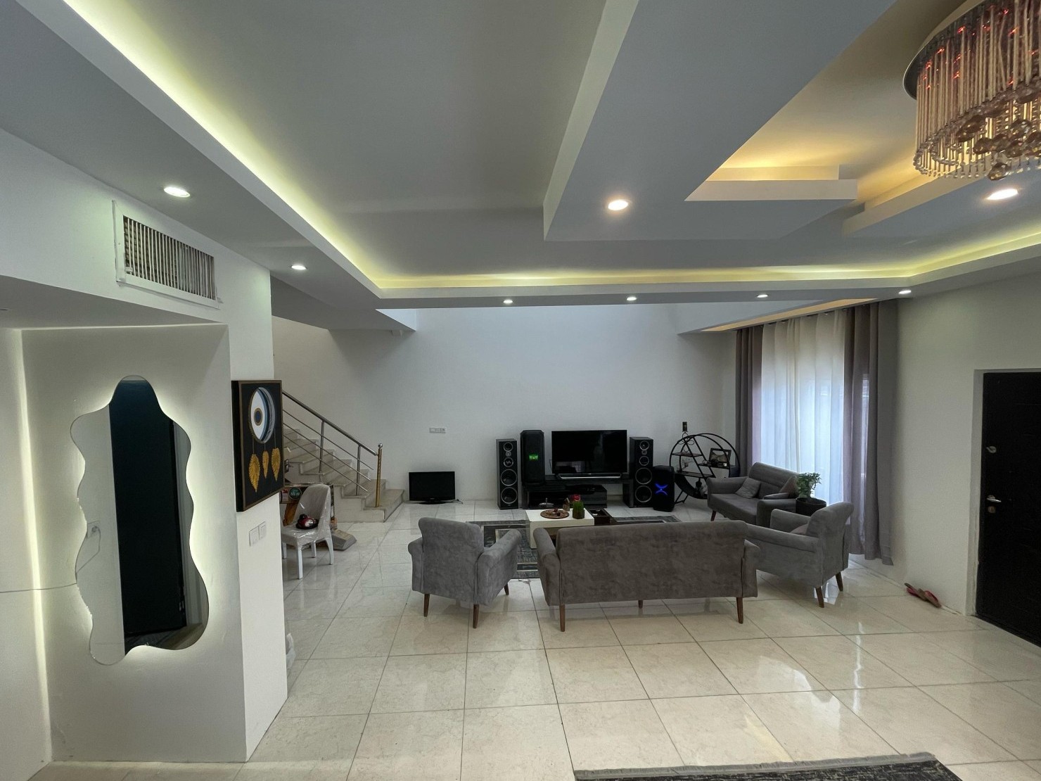 اتاق پذیرایی اتاق پذیرایی