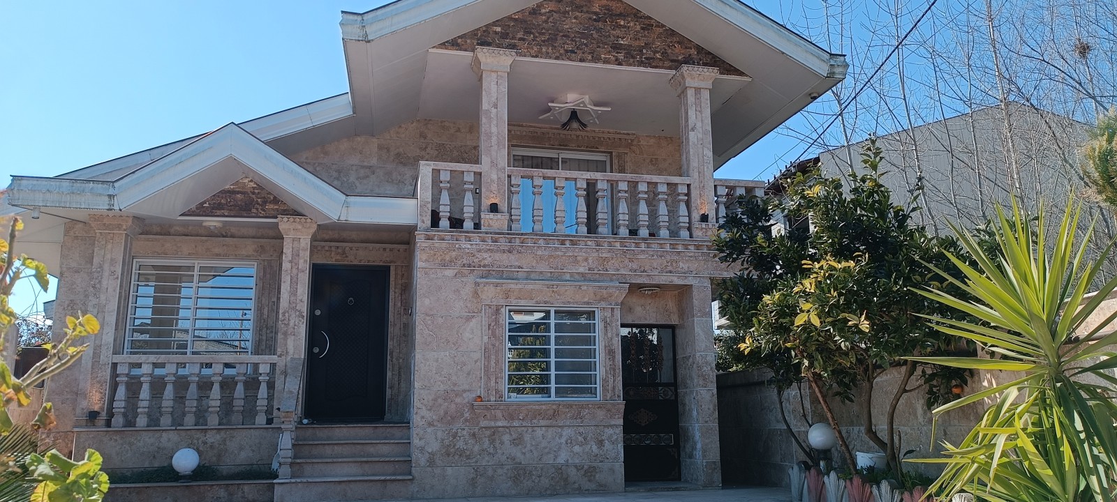 نمای ساختمان