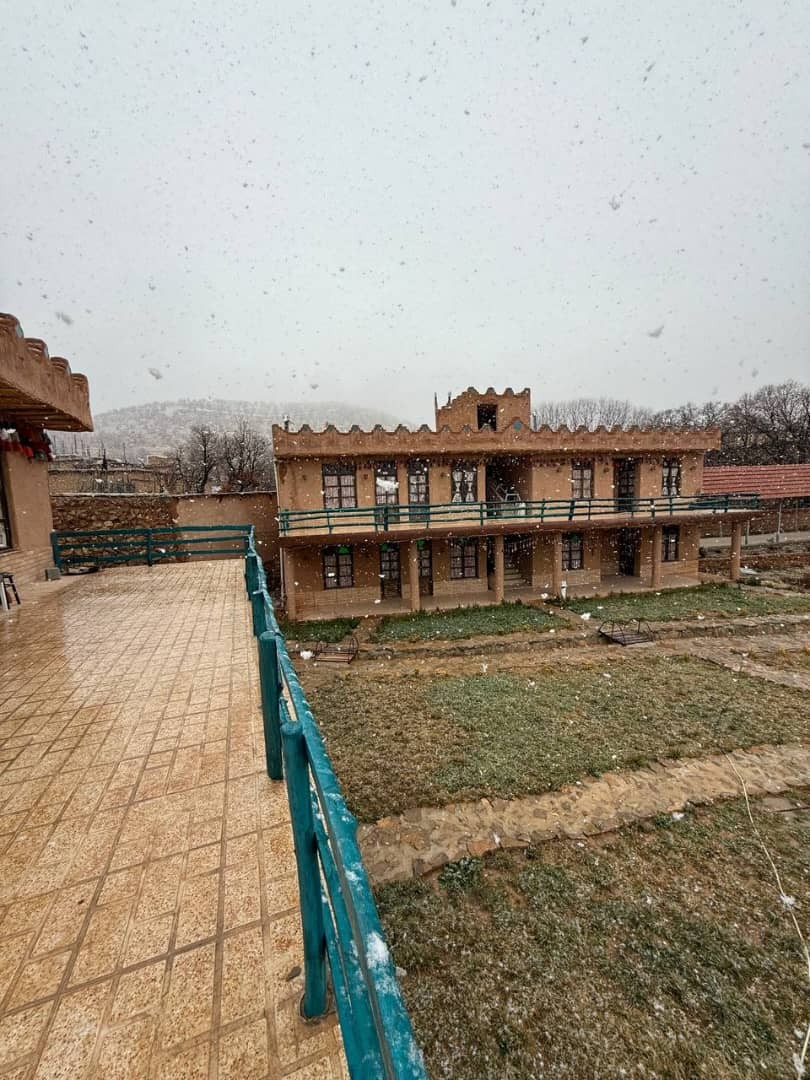 نمای ساختمان