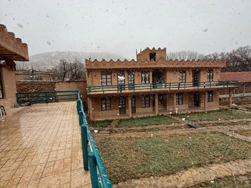 نمای ساختمان
