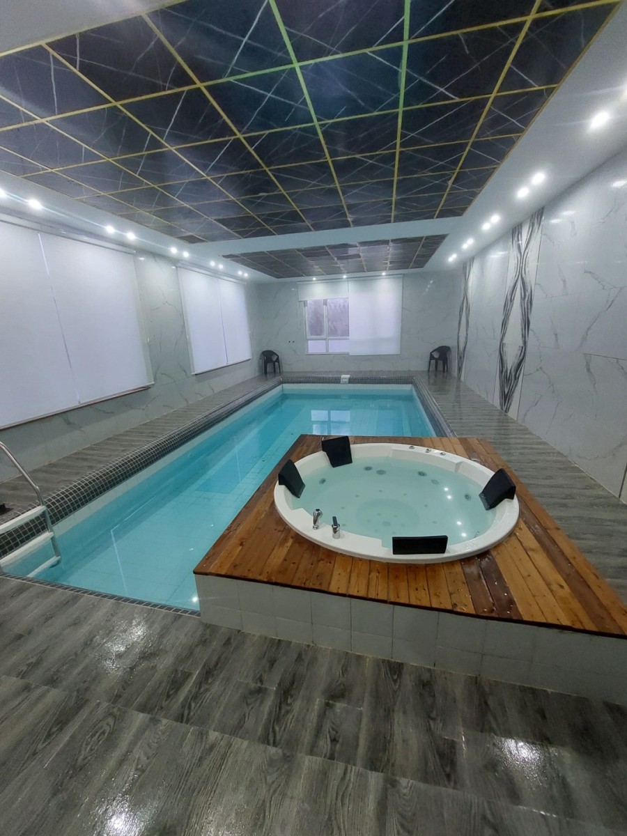 استخر استخر