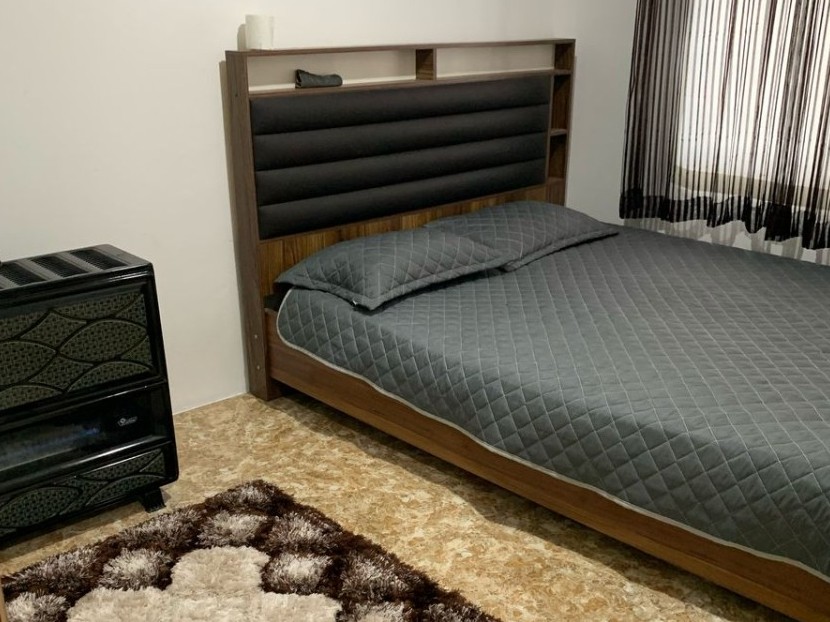 اتاق‌خواب 1