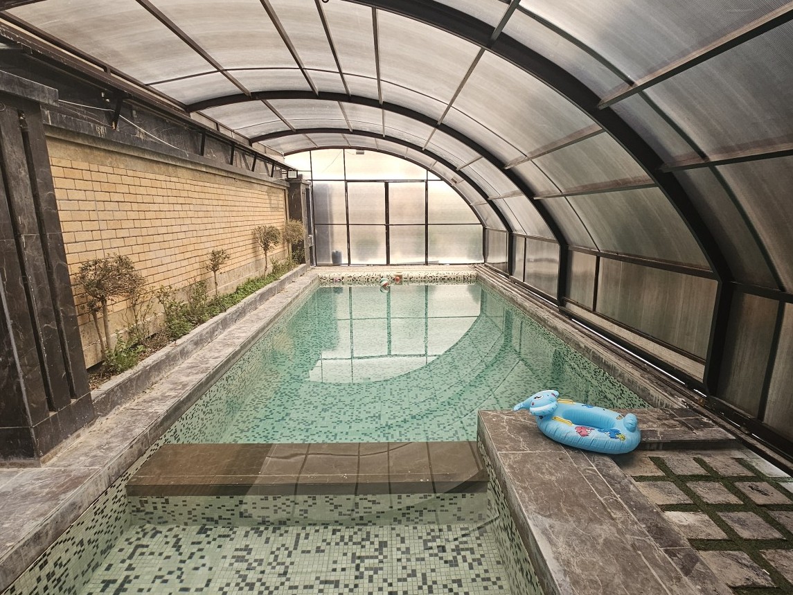 استخر استخر