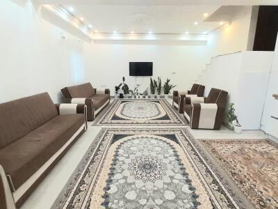 ویلای دوبلکس "یاقوت سبز"