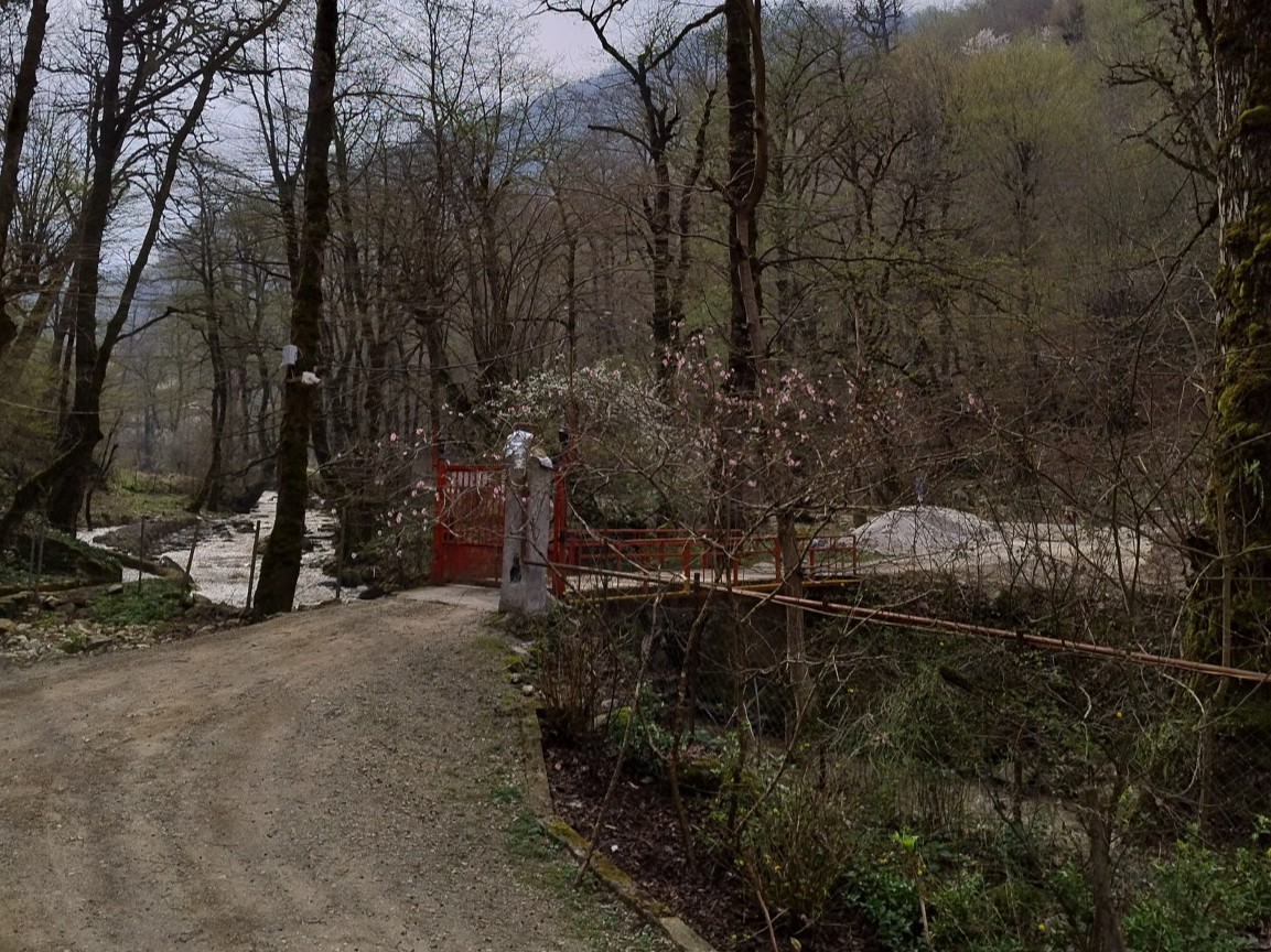 ورودی اقامتگاه ورودی اقامتگاه