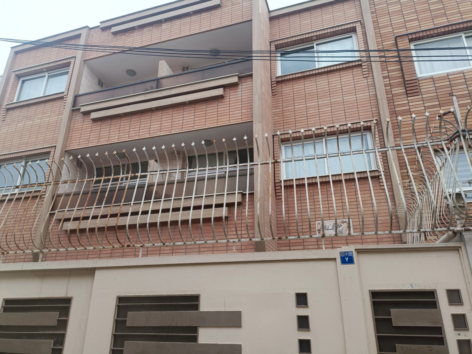 نمای ساختمان