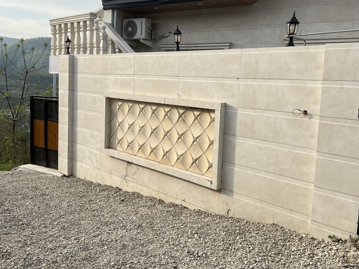 ورودی اقامتگاه