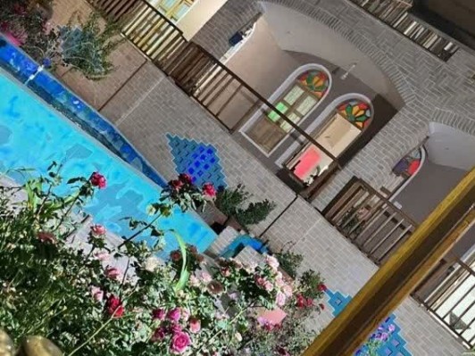 حیاط