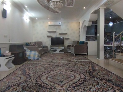 خانه دوبلکس در "کاشان"