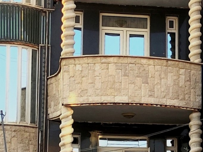 نمای ساختمان