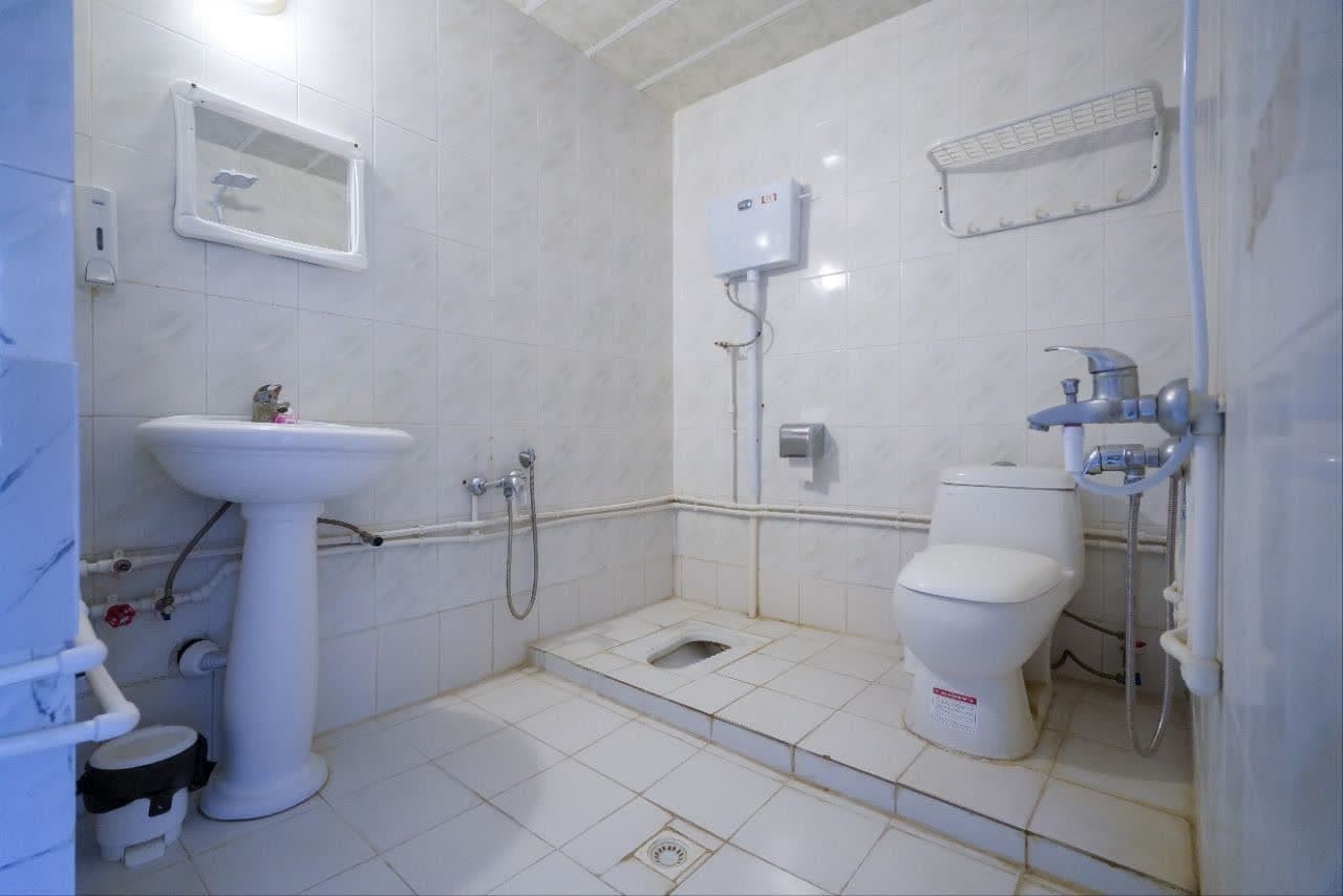 سرویس بهداشتی و حمام