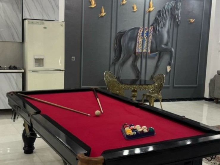 میز بیلیارد میز بیلیارد