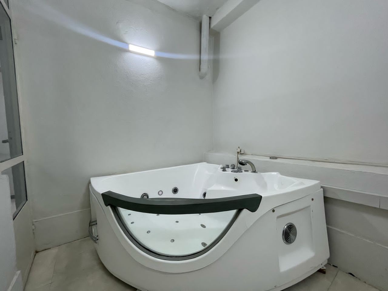 جکوزی جکوزی