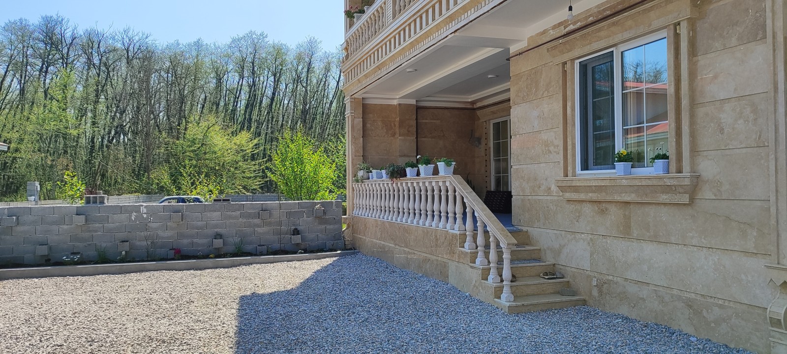 نمای ساختمان