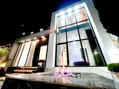 ویلای نوساز با استخر آبگرم و بیلیارد در کردان
