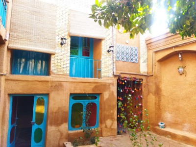 مجموعه بومگردی دالون "اتاق شاباجی" در شیراز
