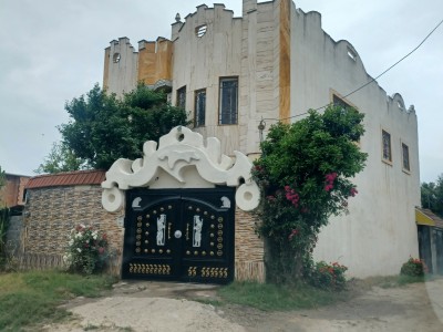 واحد حیاط دار در "فرح آباد"