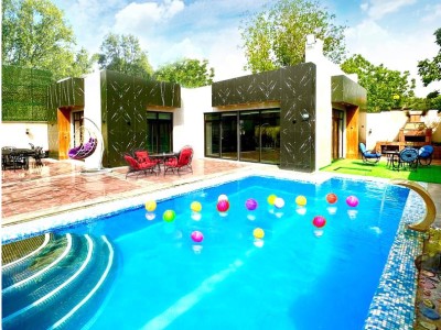 ویلای استخردار آبگرم "سوگل" در کردان