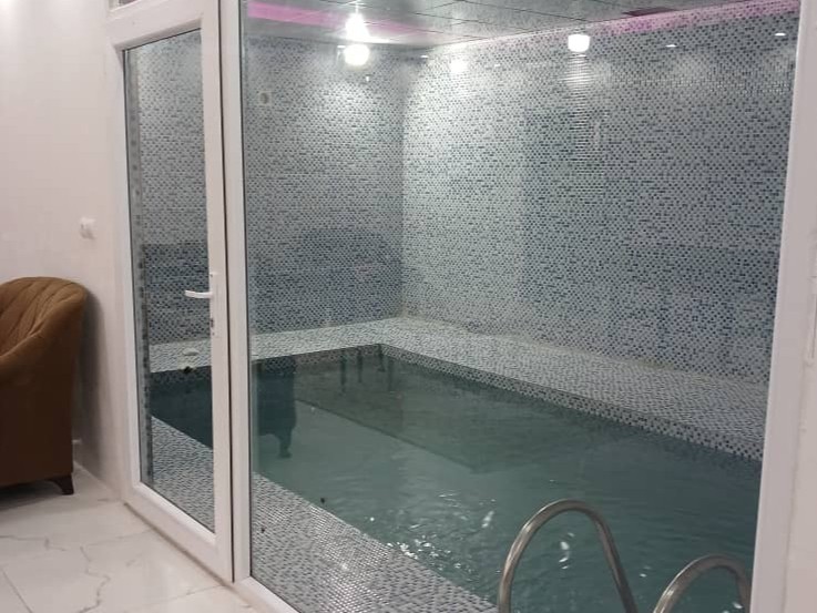 استخر استخر