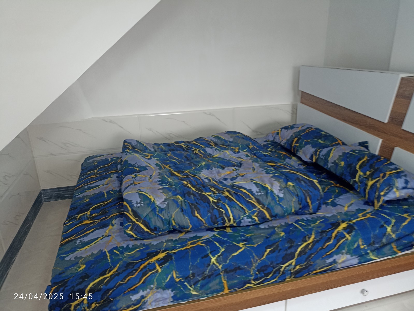 اتاق‌خواب 1