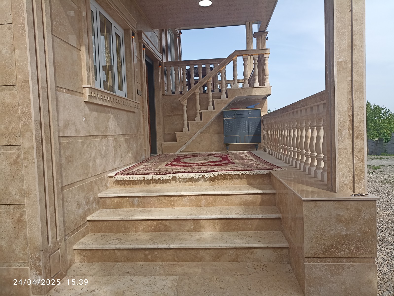 ورودی اقامتگاه