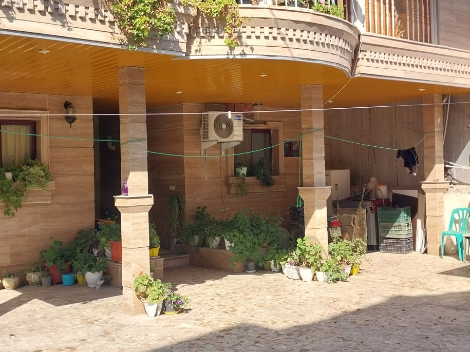 نمای ساختمان