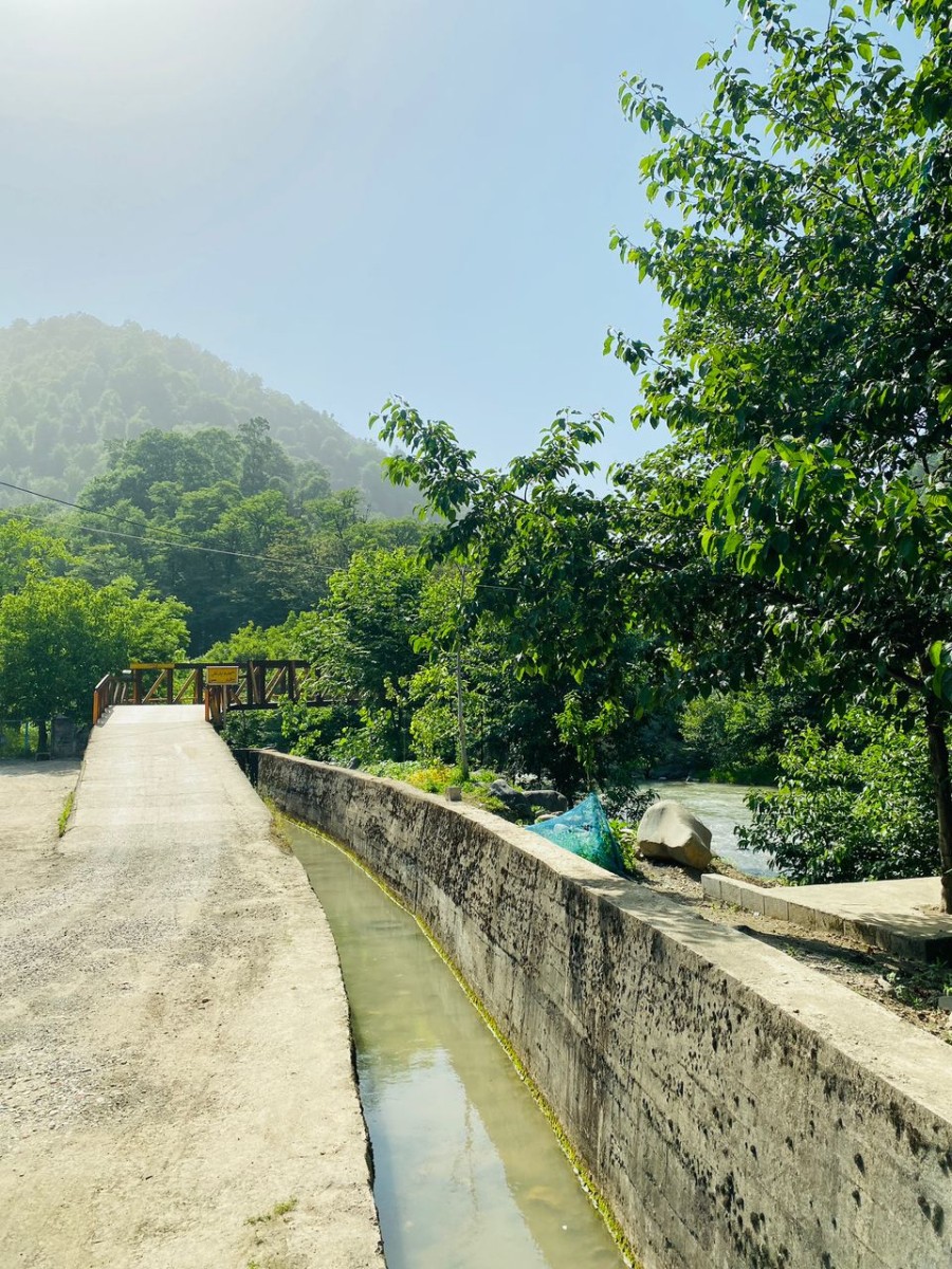 فضای بیرونی اقامتگاه فضای بیرونی اقامتگاه